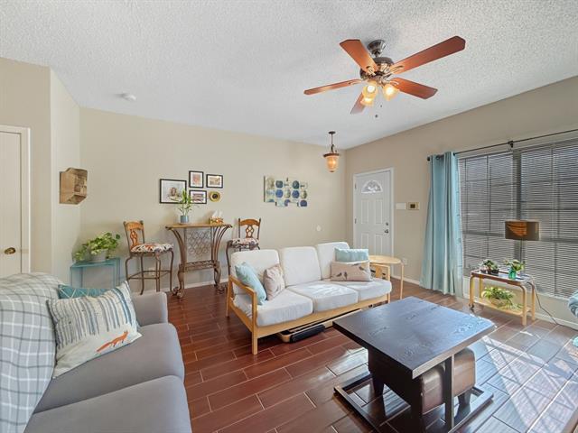 Building Photo - 214 Samuel Blvd