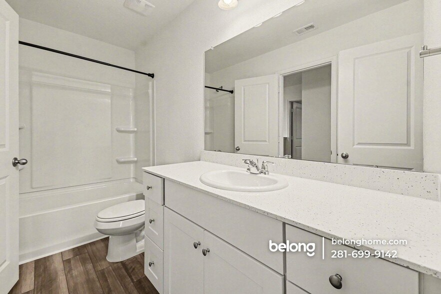 Building Photo - 10007 Yellow Bell Dr