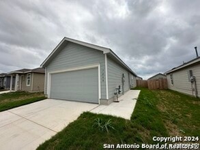 Building Photo - 7260 Pasture Run
