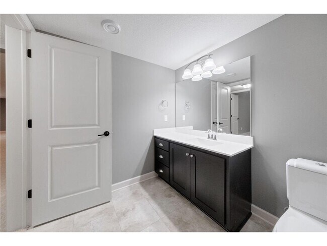 Building Photo - 16810 51st Pl N