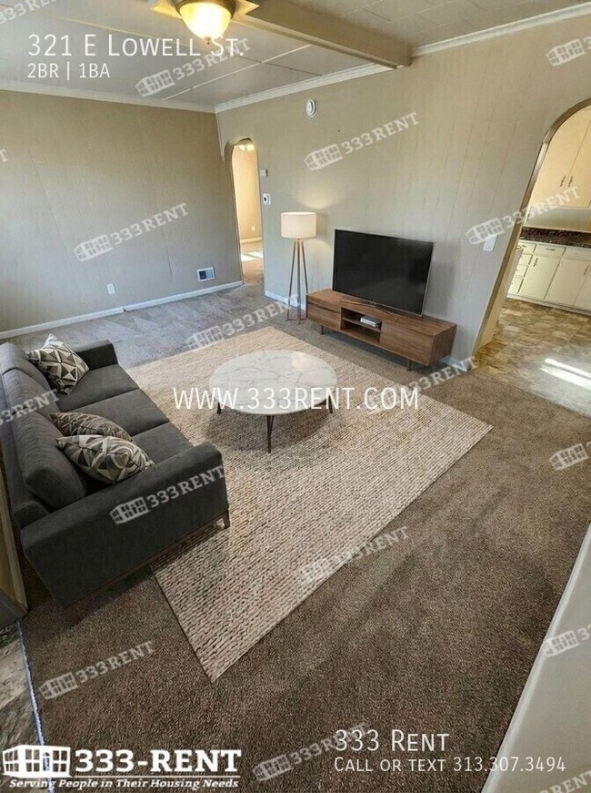 Building Photo - 321 E Lowell St