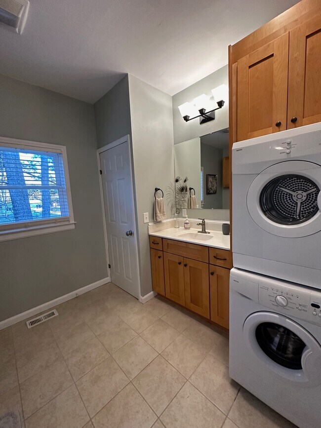 Large bathroom with W/D and closet - 4804 Friends School Rd