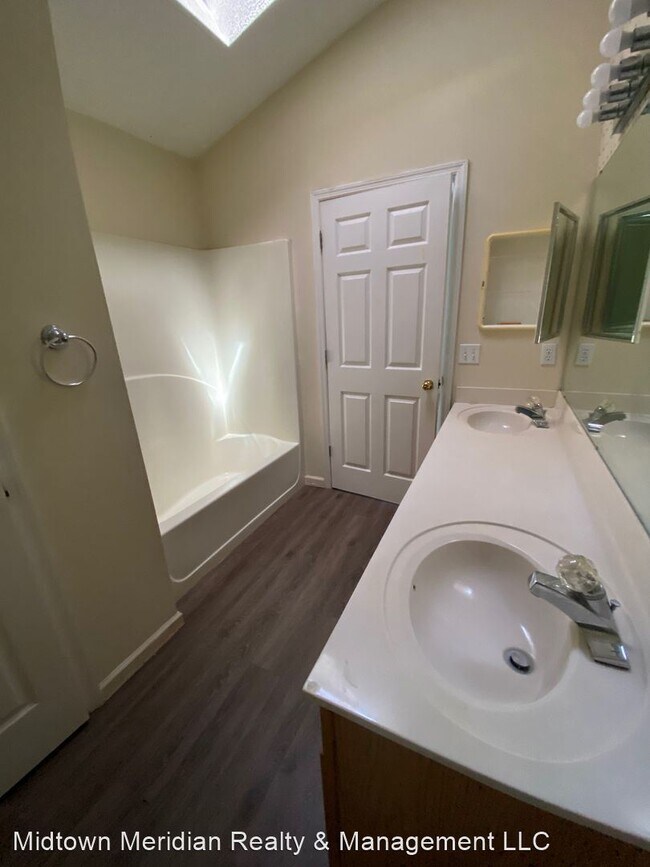 Building Photo - 3 br, 2 bath House - 2760 Oakleigh Ct