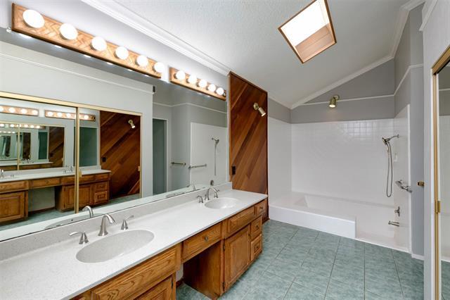 Building Photo - 2523 Cattail Ct