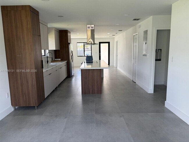 Building Photo - 2421 NW 153rd St