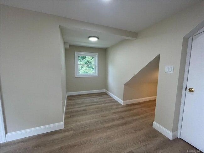 Building Photo - 17 Catskill Ave