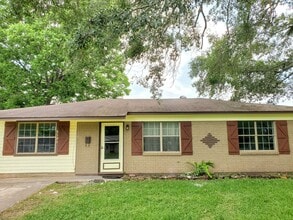 Building Photo - 5309 Daffodil Ave