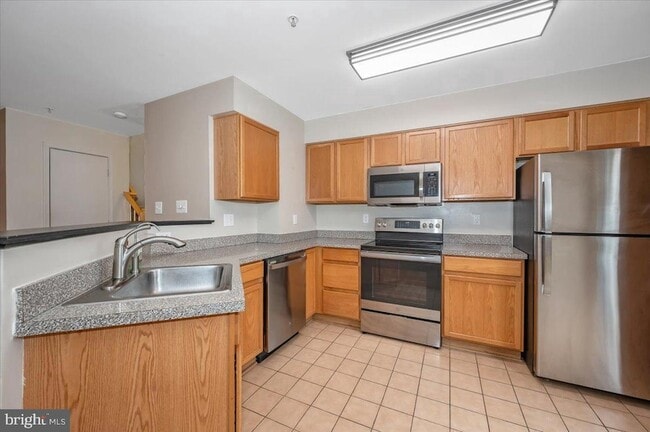 Building Photo - 4946 Whitney Terrace