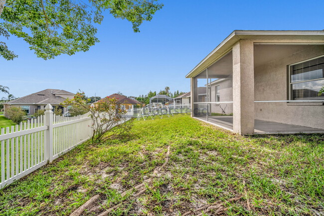 Building Photo - 1703 Open Field Loop