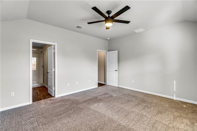 Building Photo - 200 Sandhill Piper St