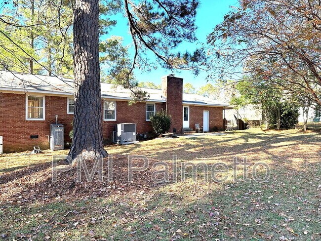 Building Photo - 626 Westover Rd