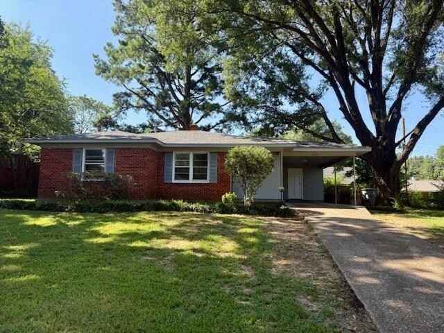 Building Photo - 1297 Dogwood Dr