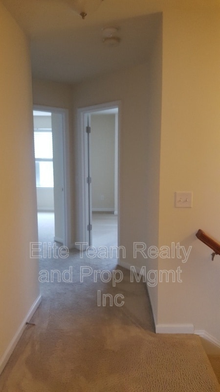 Building Photo - 11190 Bridgewater Dr