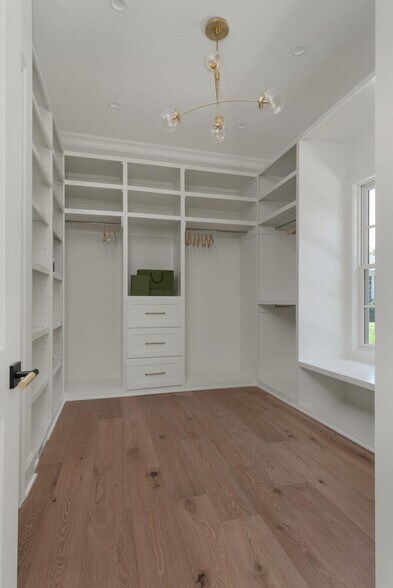 Building Photo - 4224 Granny White Pike