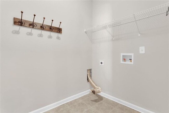 Building Photo - 3610 Crowchild Dr