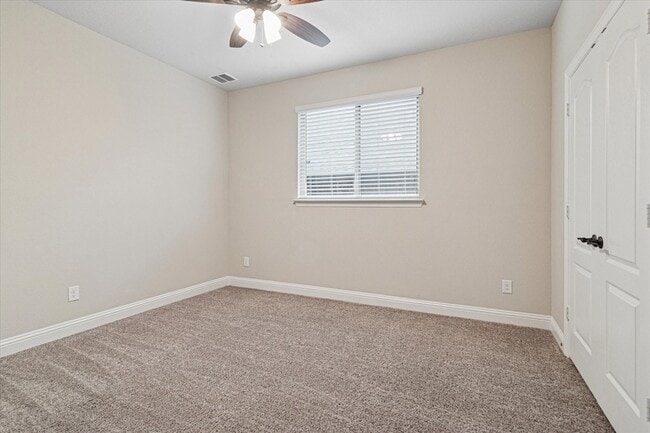 Building Photo - 1702 Veneto Dr