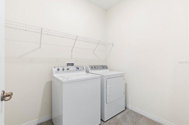 Building Photo - 8022 Penrose Pl