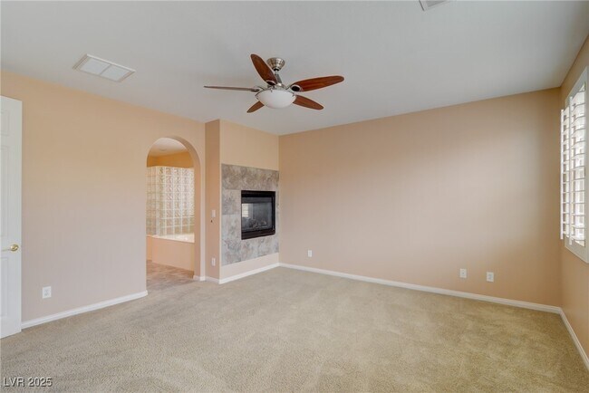 Building Photo - 8442 Elche Ct