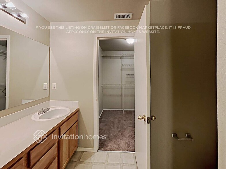 Building Photo - 8505 160th St Ct E