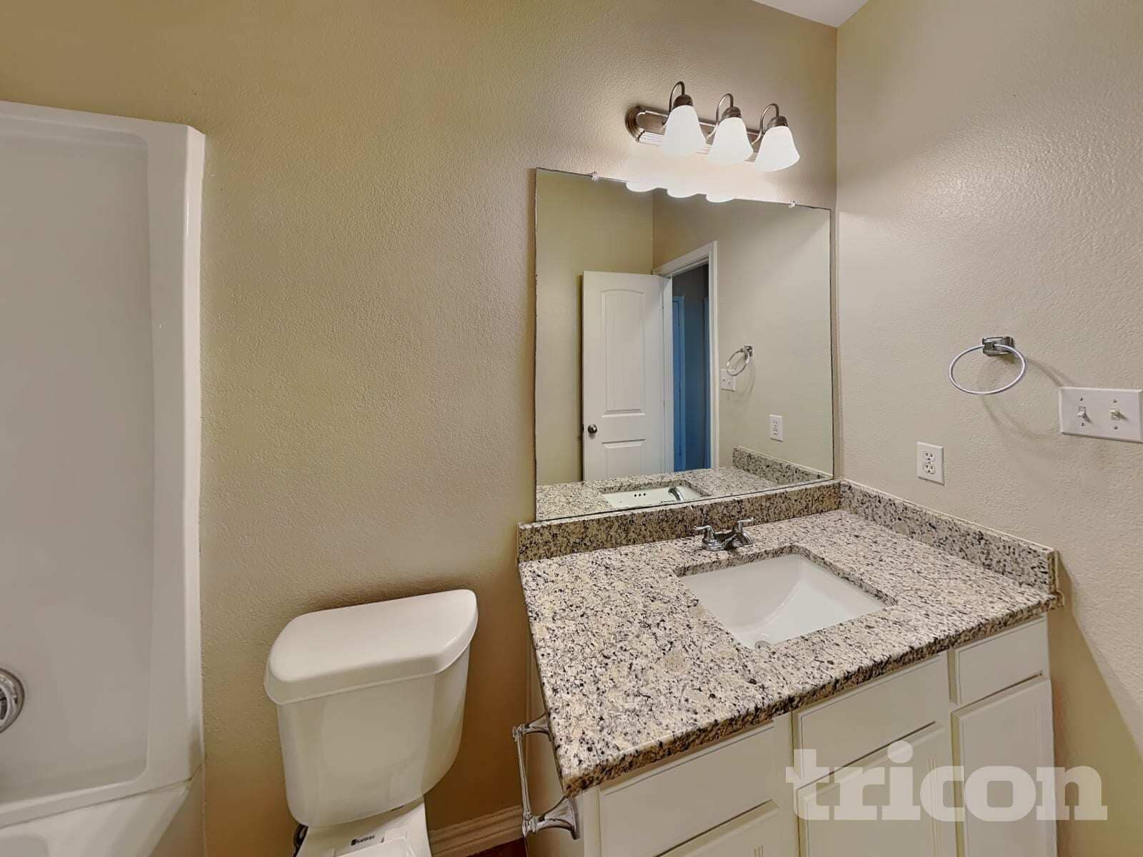 Building Photo - 214 Bob White Dr