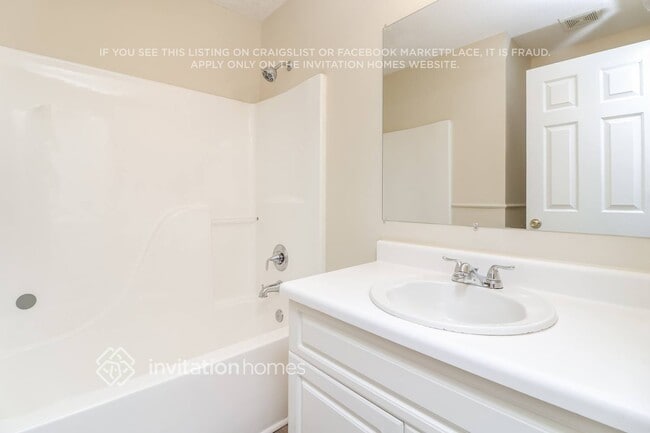 Building Photo - 39 Harbin Dr