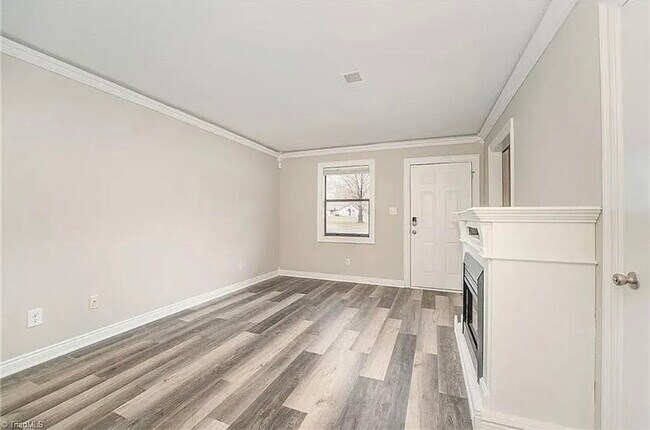 Building Photo - 1620 Windsong Ct