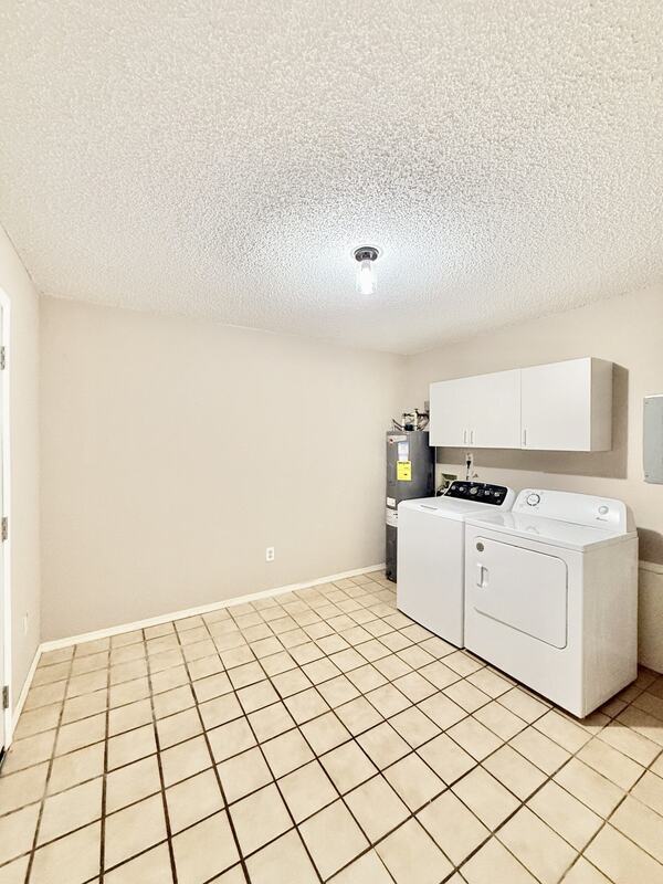 Building Photo - 6388 93rd Ter