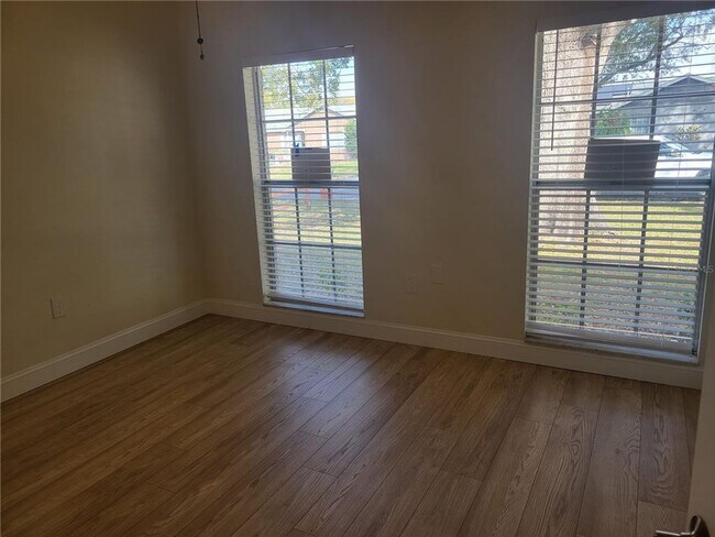 Building Photo - 6412 Wingfoot Cir