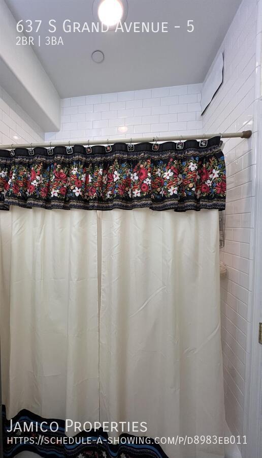 Building Photo - 637 S Grand Ave