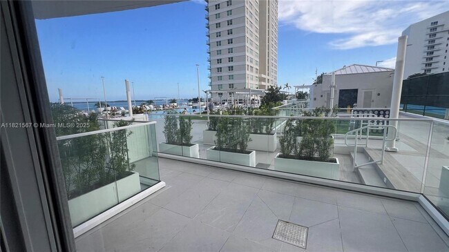 Building Photo - 770 Claughton Island Dr