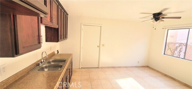 Building Photo - 3638 E 54th St