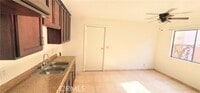 Building Photo - 3638 E 54th St