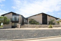 Building Photo - 3000 Parknorth Dr