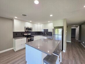 Building Photo - 303 Gage Blvd