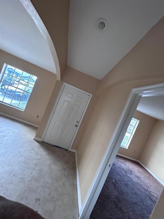 Building Photo - 8 Sawfish Ct