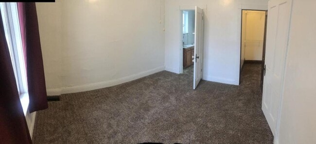 Building Photo - 645 Logan St