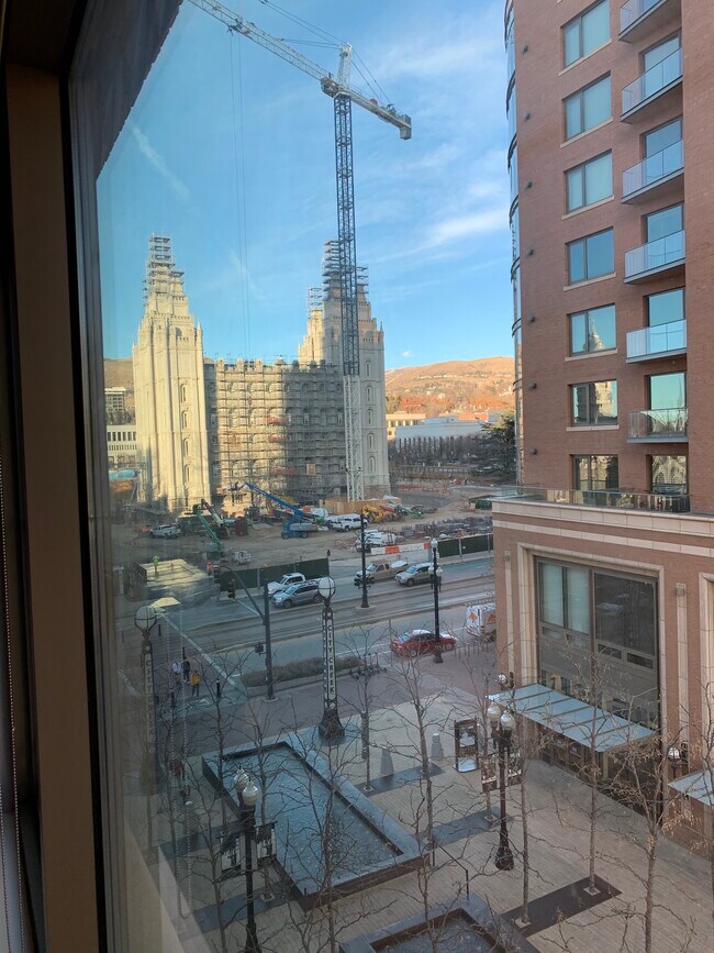 Building Photo - 55 W S Temple