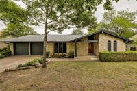 Building Photo - 12401 Knoll Ridge Dr