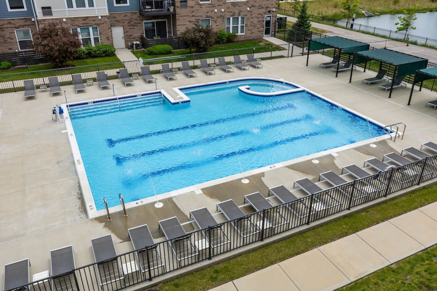 Building Photo - 28294 Ferry Rd