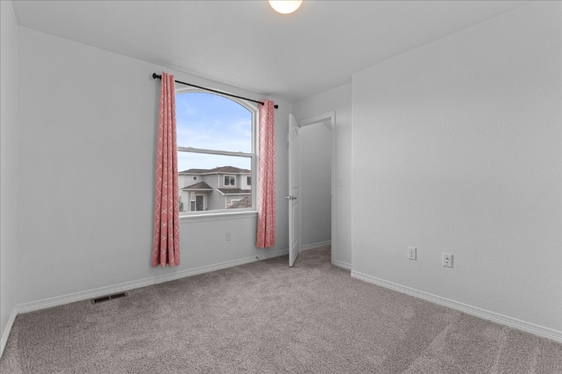 Building Photo - 1848 Castle Hill Dr