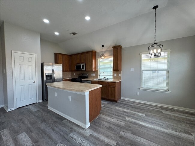 Building Photo - 5907 Yaupon Ridge Dr