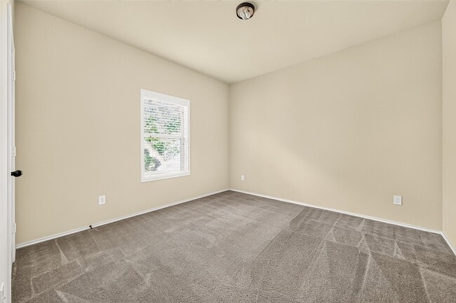 Building Photo - 23527 Jasmine Terrace Dr
