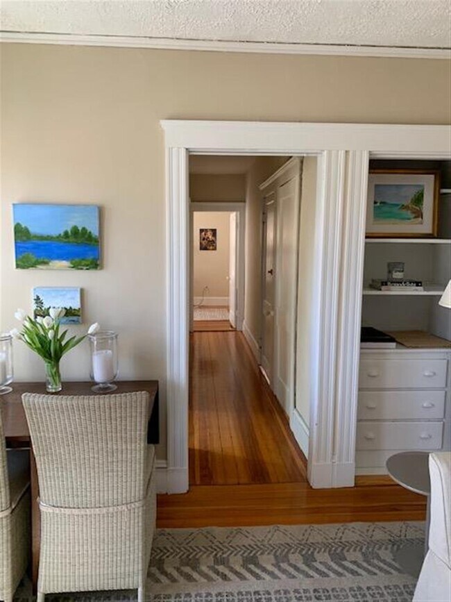 Building Photo - 450 Broadway