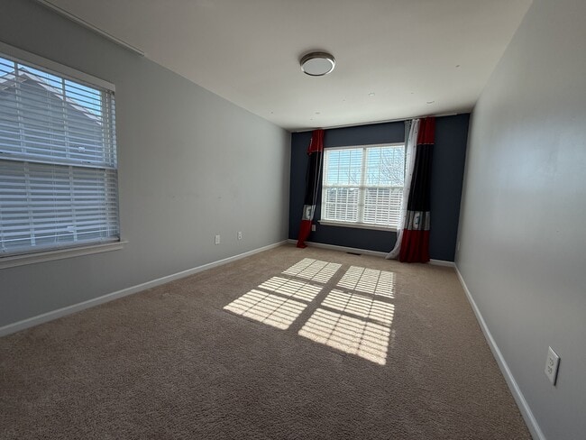 Building Photo - 505 Sweet Laurel Ln