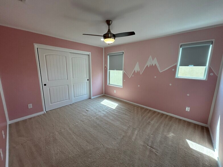 Building Photo - 2323 E Harwell Rd