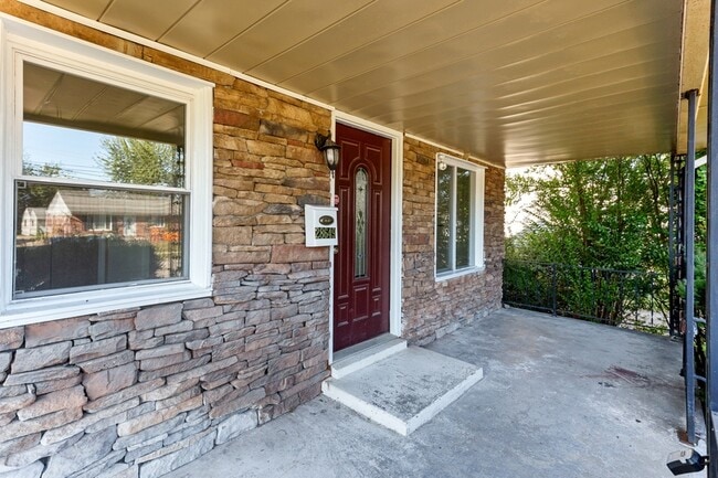 Building Photo - 28649 John Hauk St