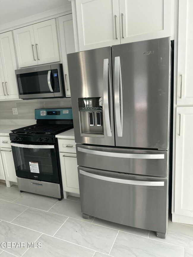 Building Photo - 2433 Alan Duncan Ln