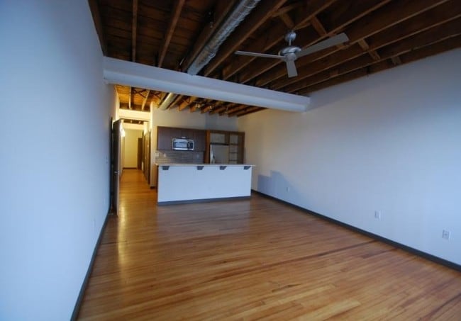 Living Room - 2906 W Clay St