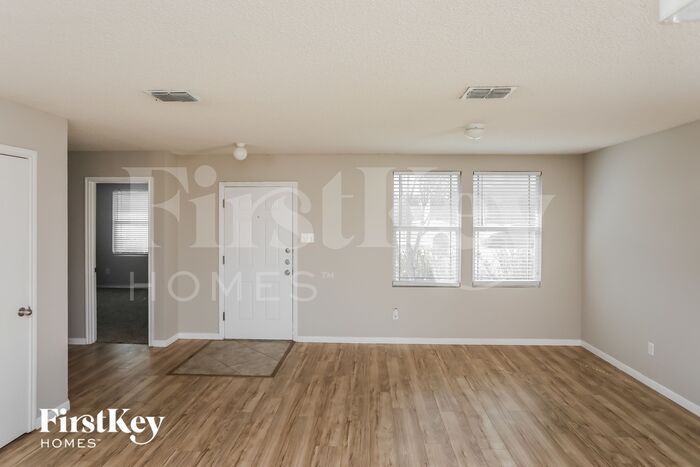 Building Photo - 1229 Candler Dr