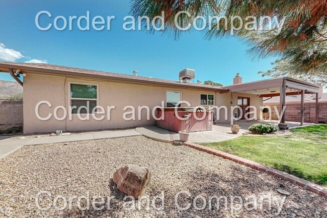 Building Photo - COMMING SOON! Spacious Floorplan - 3 Bedroom 2 Bathroom 2 Car Garage Home